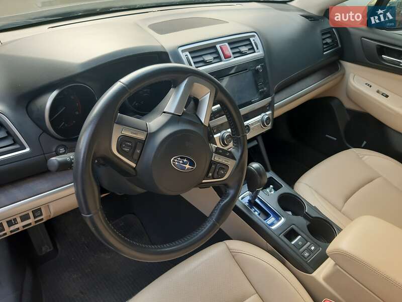Универсал Subaru Outback 2017 в Луцке