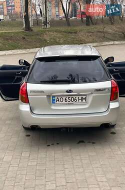 Універсал Subaru Outback 2004 в Дніпрі