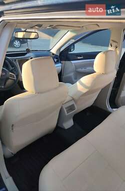 Универсал Subaru Outback 2014 в Сторожинце