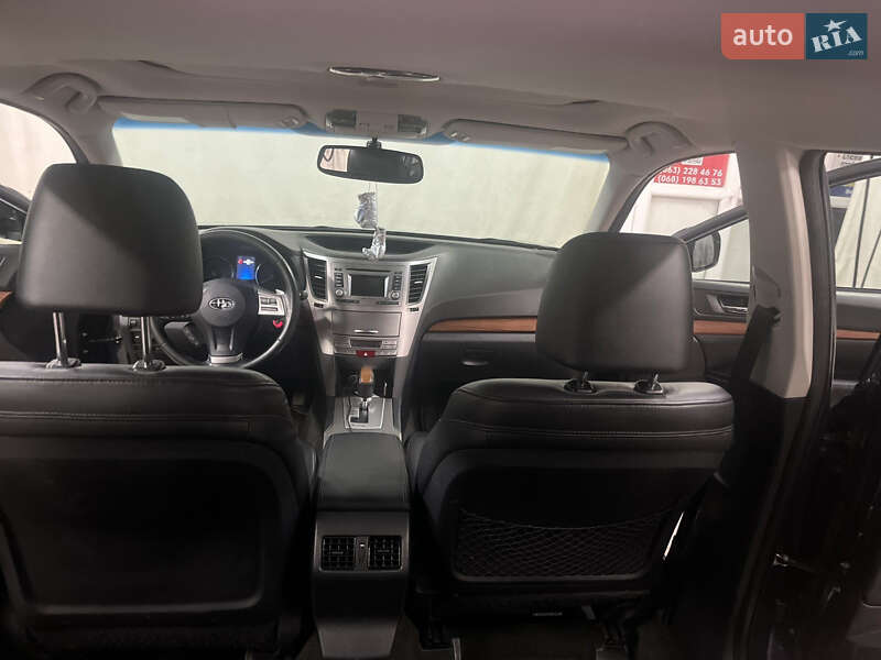 Універсал Subaru Outback 2013 в Черкасах