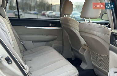 Универсал Subaru Outback 2010 в 