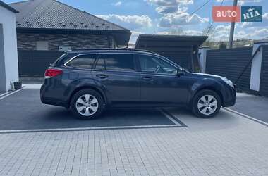 Универсал Subaru Outback 2010 в 
