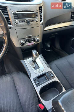 Універсал Subaru Outback 2011 в 