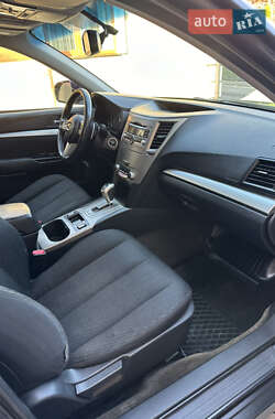 Універсал Subaru Outback 2011 в 