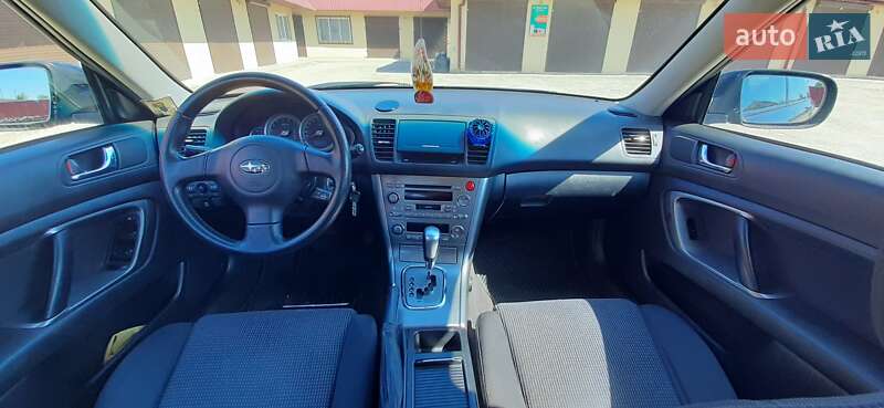 Универсал Subaru Outback 2005 в Почаеве