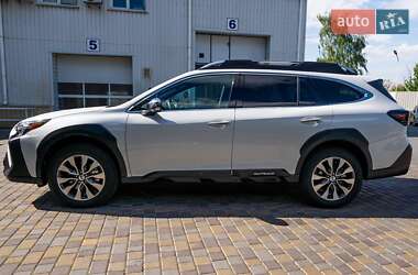 Позашляховик / Кросовер Subaru Outback 2024 в 
