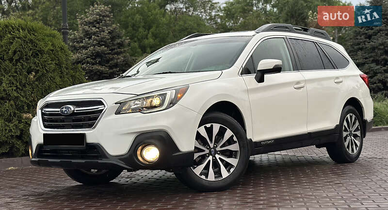 Універсал Subaru Outback 2015 в Дніпрі