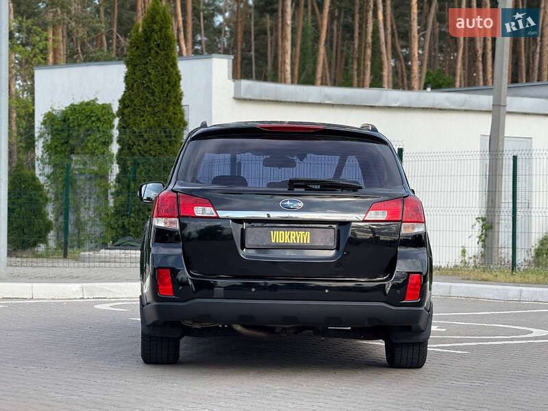 Універсал Subaru Outback 2013 в Києві