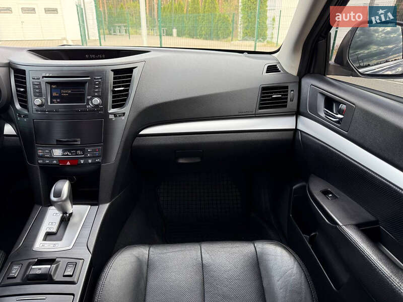 Універсал Subaru Outback 2013 в Києві