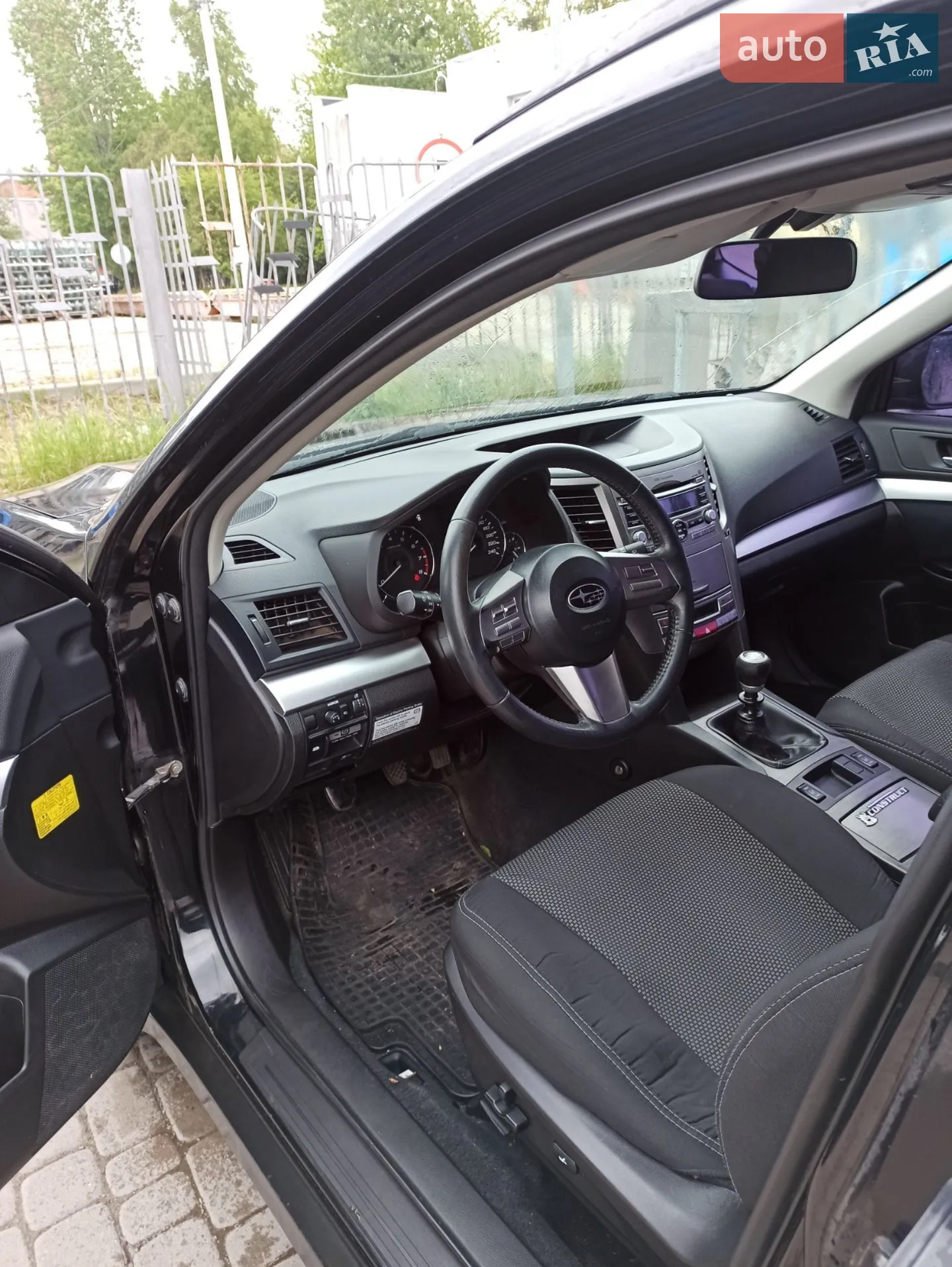 2010 Subaru Outback - мініатюра 10