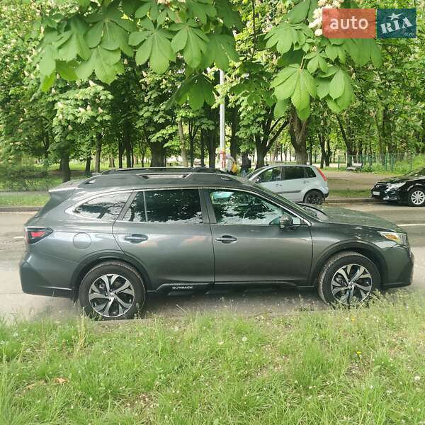 Универсал Subaru Outback 2020 в 