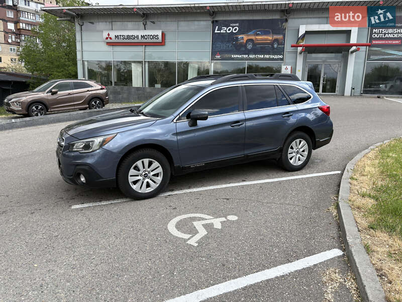 Универсал Subaru Outback 2018 в Днепре