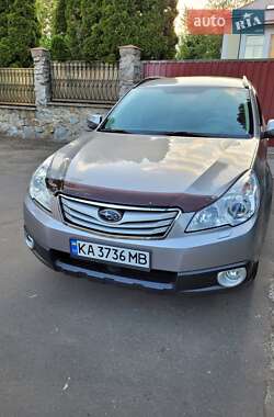 Універсал Subaru Outback 2011 в Києві