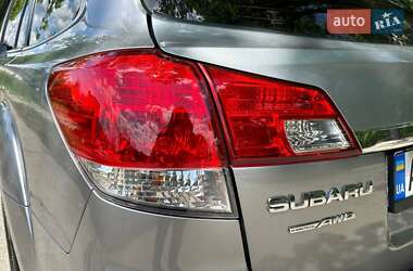 Универсал Subaru Outback 2011 в 