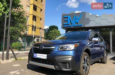Внедорожник / Кроссовер Subaru Outback 2022 в Киеве