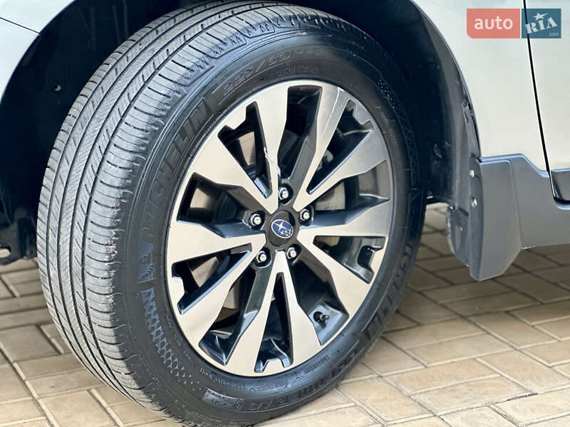 Універсал Subaru Outback 2015 в Одесі