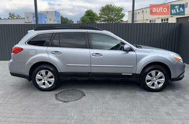 Универсал Subaru Outback 2012 в 