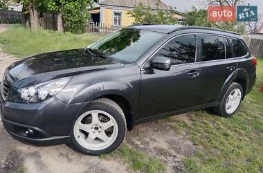 Универсал Subaru Outback 2011 в 