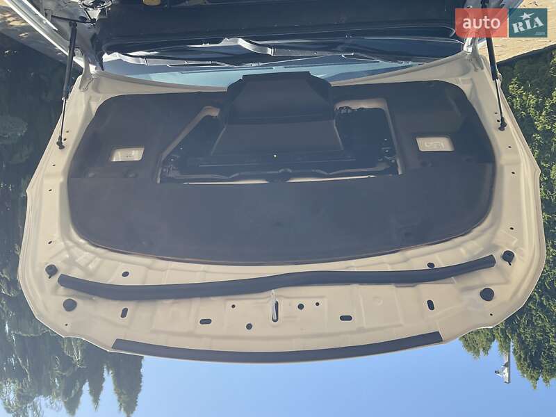 Универсал Subaru Outback 2014 в Ровно
