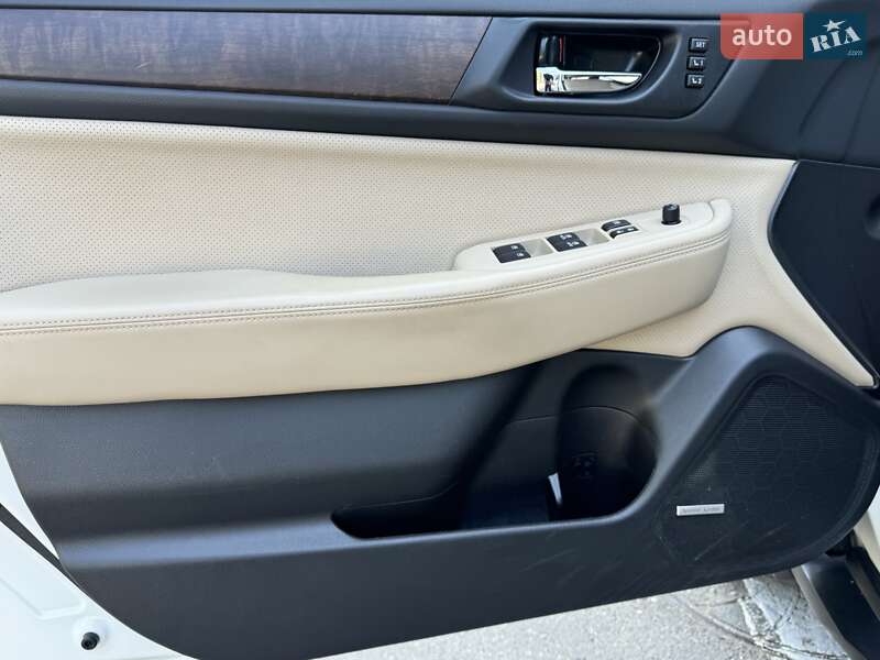 Універсал Subaru Outback 2016 в Одесі