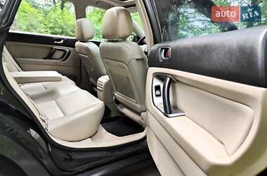 Универсал Subaru Outback 2004 в 