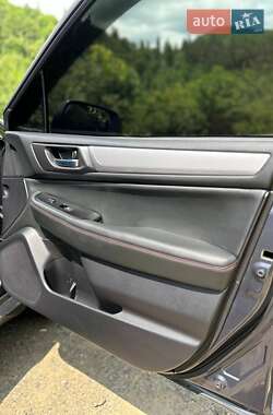 Универсал Subaru Outback 2016 в Косове