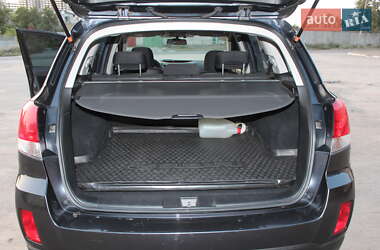 Универсал Subaru Outback 2011 в 