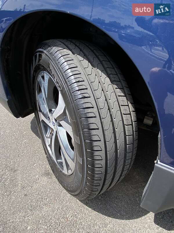 Универсал Subaru Outback 2019 в Киеве