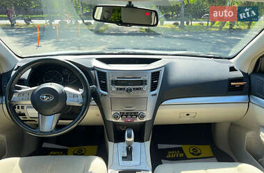 Універсал Subaru Outback 2010 в 