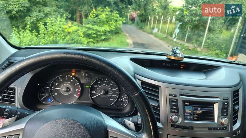 Универсал Subaru Outback 2012 в Житомире