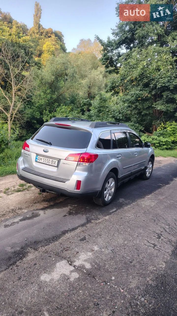 2011 Subaru Outback - мініатюра 21
