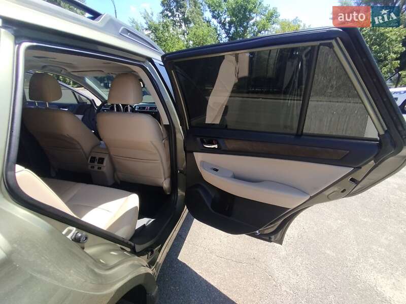 Универсал Subaru Outback 2015 в Софиевской Борщаговке