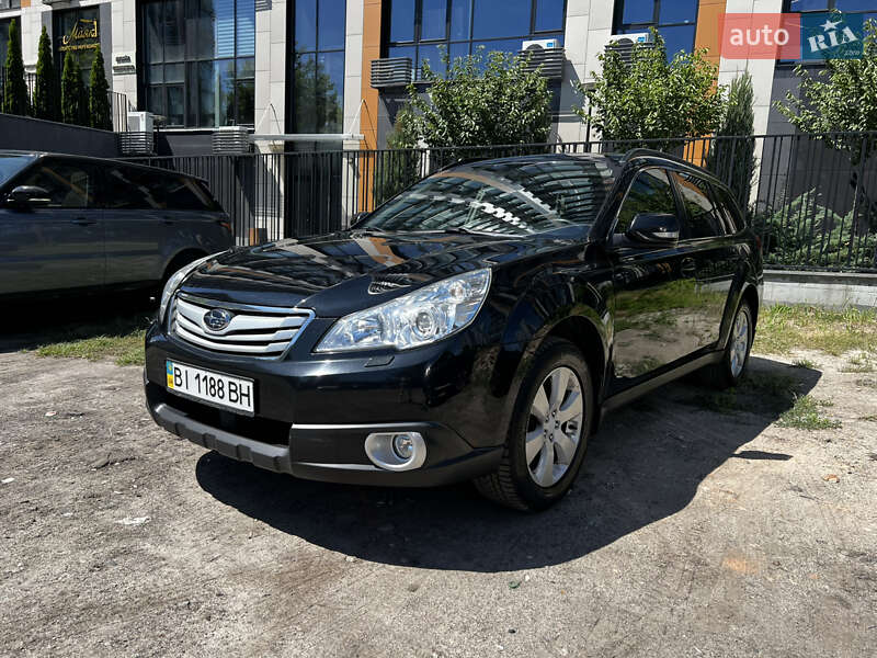 Subaru Outback 2010