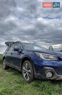 Универсал Subaru Outback 2017 в Львове