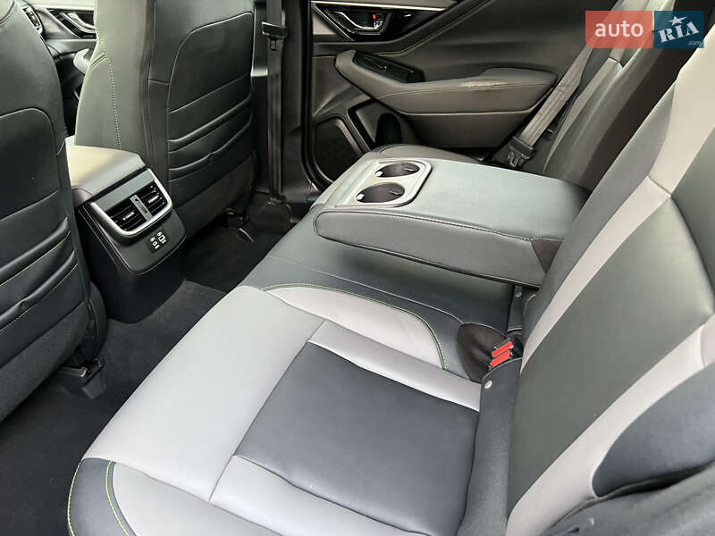 Универсал Subaru Outback 2024 в Киеве