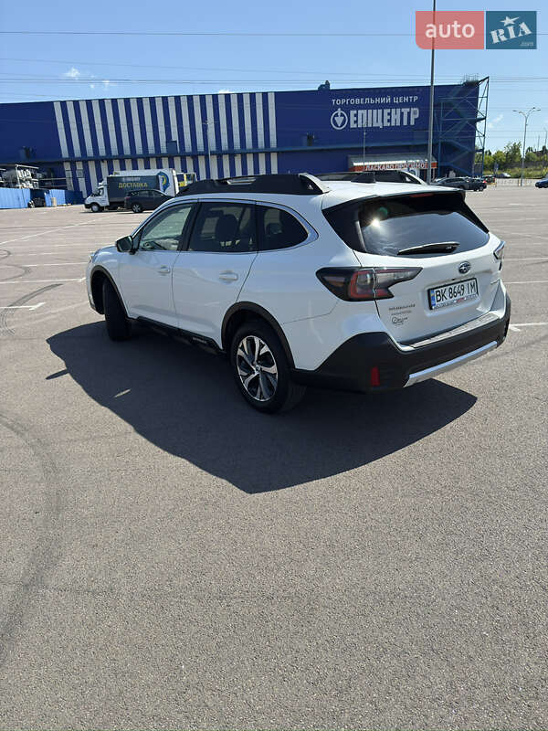 Універсал Subaru Outback 2020 в Рівному