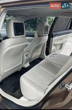 Универсал Subaru Outback 2013 в 