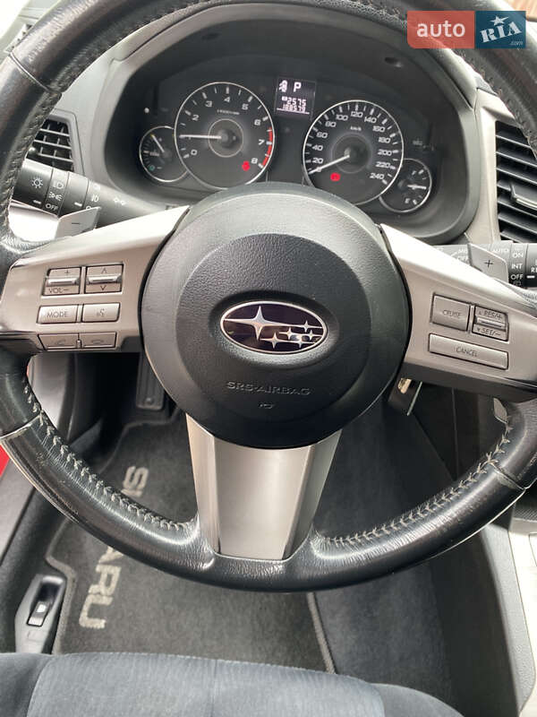 Універсал Subaru Outback 2010 в Києві