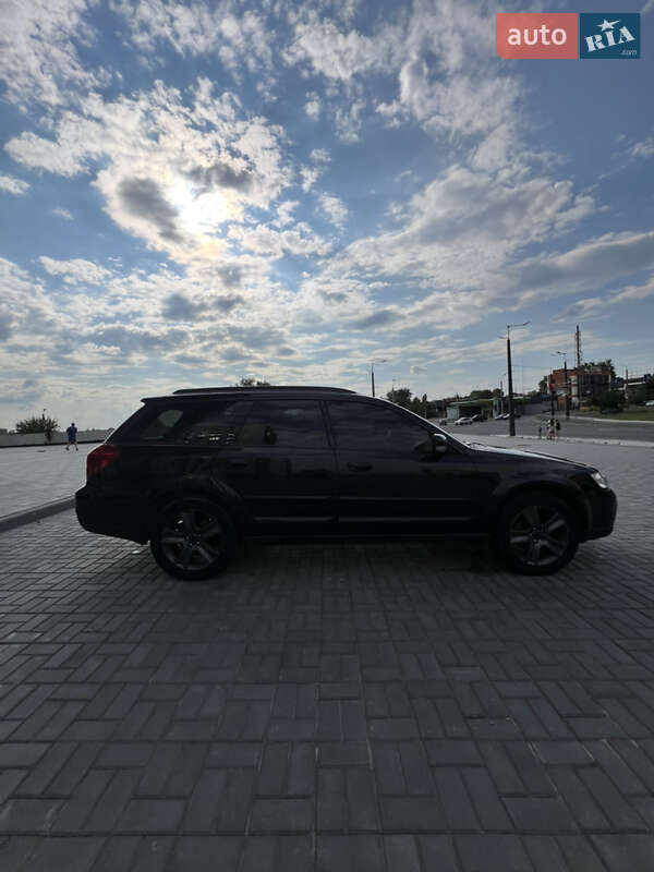Универсал Subaru Outback 2006 в Днепре