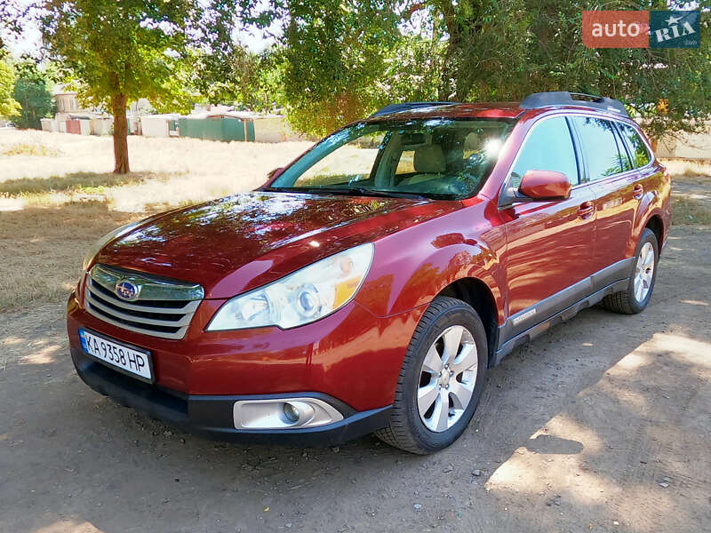 Универсал Subaru Outback 2010 в Одессе