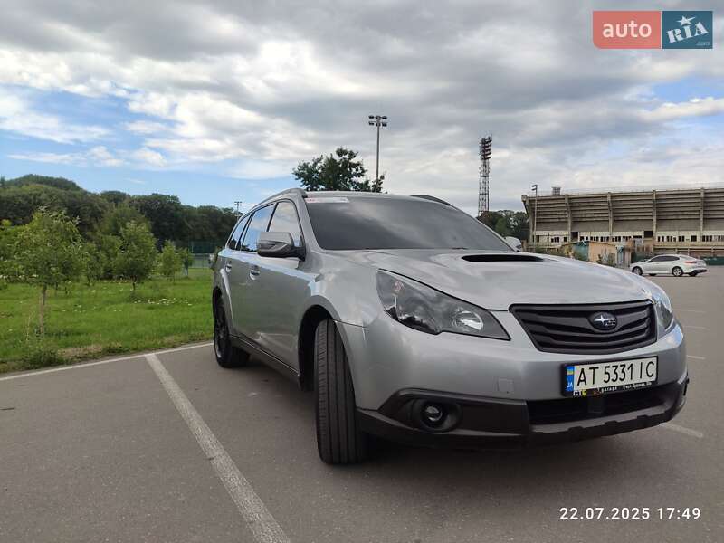 Универсал Subaru Outback 2009 в Ивано-Франковске