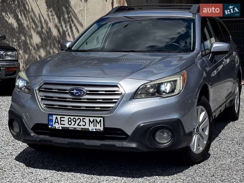 Subaru Outback 2015
