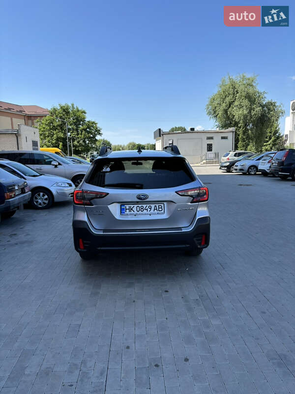 Универсал Subaru Outback 2021 в Вараше