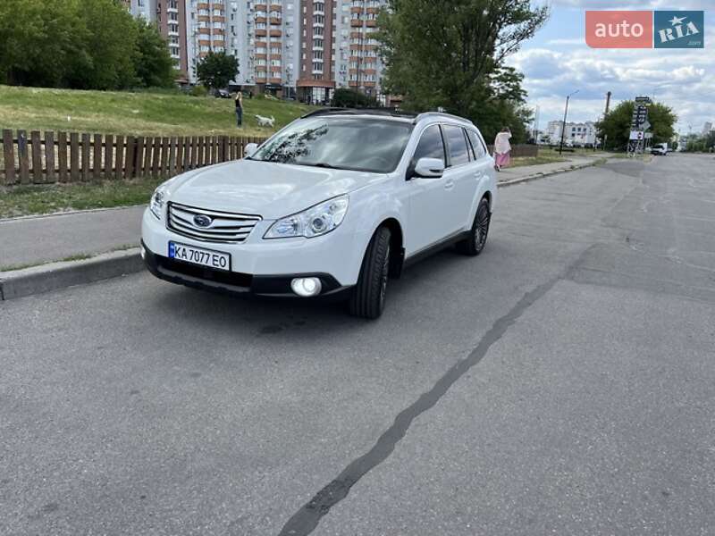 Subaru Outback 2010 Subaru Outback 2010