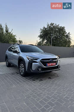 Универсал Subaru Outback 2024 в Киеве