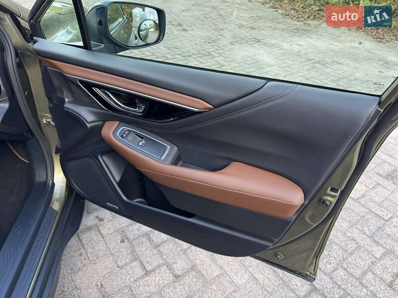 Позашляховик / Кросовер Subaru Outback 2022 в Рівному