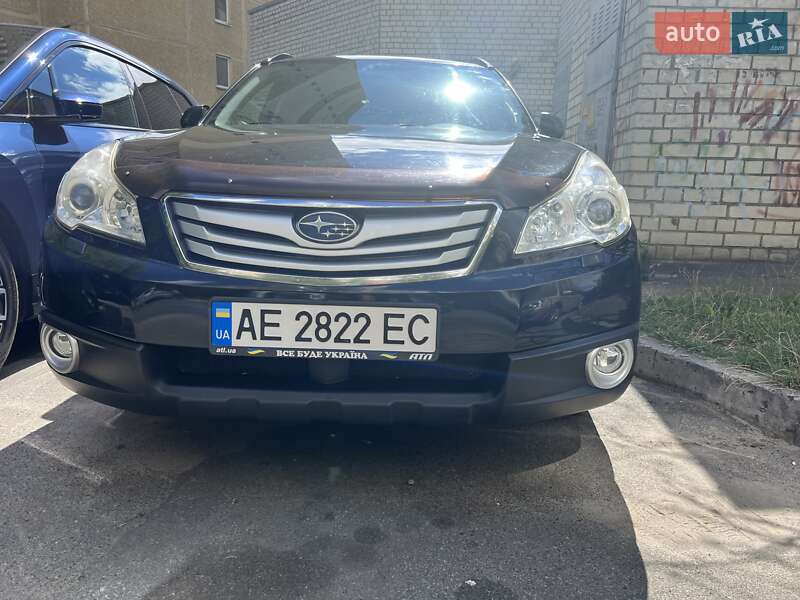 Универсал Subaru Outback 2010 в Киеве