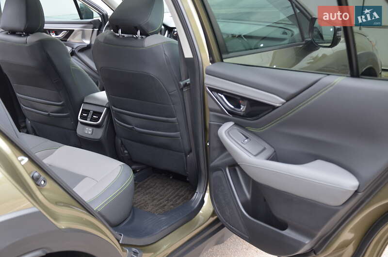 Универсал Subaru Outback 2024 в Киеве