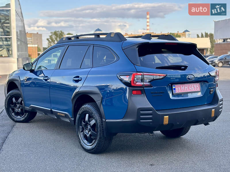 Внедорожник / Кроссовер Subaru Outback 2023 в Киеве