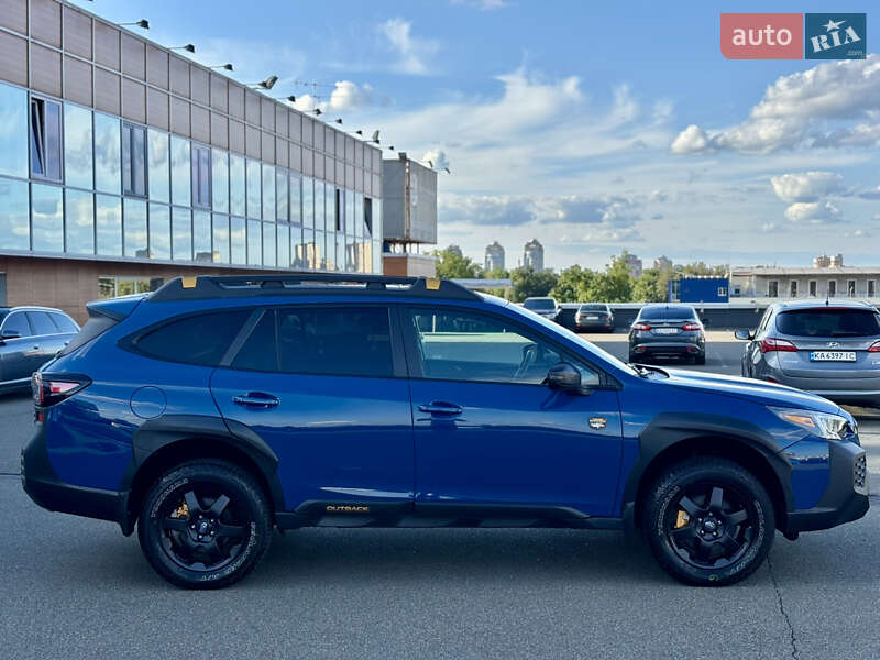 Внедорожник / Кроссовер Subaru Outback 2023 в Киеве